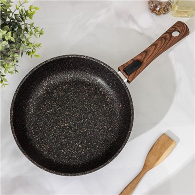 Сковорода KUKMARA Granit ultra, d=26 см, стеклянная крышка, антипригарное покрытие, съёмная ручка, алюминий, коричневая