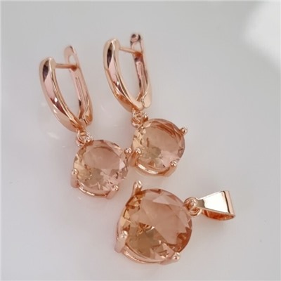 Комплект ювелирная бижутерия коллекция  "Дубай" серьги и кулон, покрытие: позолота, вставка: фианиты, цвет: бежевый, арт.215.433