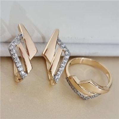 Комплект ювелирной бижутерии коллекция "Дубай" серьги и кольцо 19 р, покрытие позолота, вставка: цирконы, цвет: прозрачный, арт.216.467-19