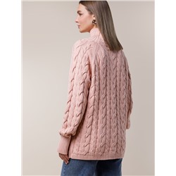 Удлиненный свитер фактурной вязки с узором косы