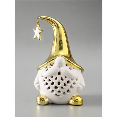 УЦЕНКА Сувенир керамика свет "Гном в золотом колпаке со звездой" белый 11,6х10,7х19,3 см