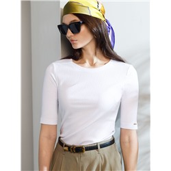 Футболка из трикотажа в широкий рубчик