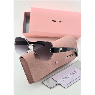 Женские солнцезащитные очки #22944686