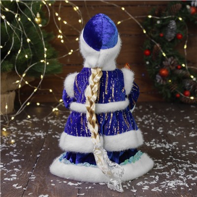 Снегурочка под ёлку «Зимнее волшебство. В шубке с полосками и пуговками» двигается, с подсветкой, 30 см, синий