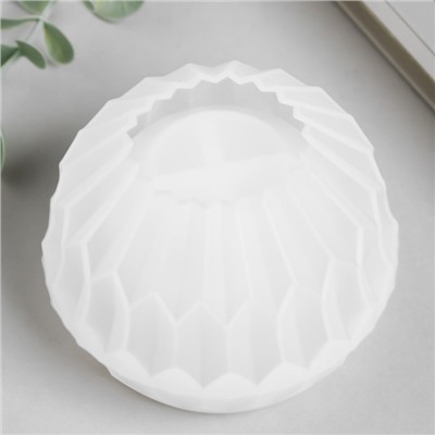 Молд силиконовый «Подсвечник круглый с гранями» 8×8×8.4 см