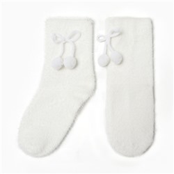 Носки махровые MINAKU с бамбошками, белый, р-р 36-39 (23-25 см)