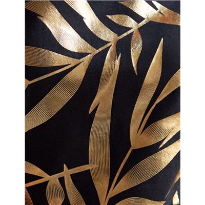 Нарядная футболка с золотистым принтом