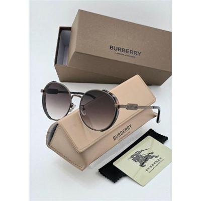 Женские солнцезащитные очки #22880535