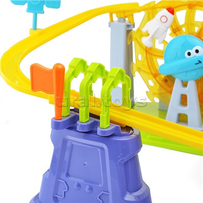 Игровой набор-трек "Давай, кролик, поднимайся по лестнице" в коробке