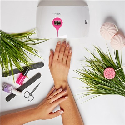 УЦЕНКА Лампа для гель-лака LuazON LUF-13, LED, 24 Вт, с дисплеем, бело-розовым