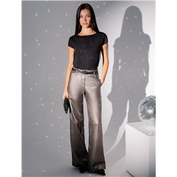 Нарядная футболка с принтом пайетками