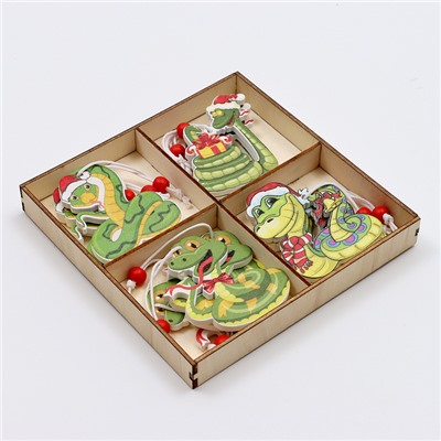 Елочные игрушки «Змея», в деревянной подарочной упаковке, 12 шт.