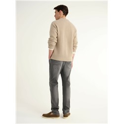 Straight CONTE CNM-05 Джинсы straight серого цвета с эффектом потёртостей и заломов