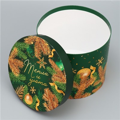 Набор подарочных коробок 5 в 1 «Классический Новый год», 13×14‒19.5×22 см