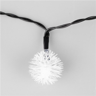 УЦЕНКА Гирлянда «Нить» 4.5 м с насадками «Ёжики», IP44, тёмная нить, 30 LED, свечение синие/фиолетовое/розовое, 2 режима, солнечная батарея