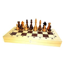 Шахматы гроссмейстерские. Высота короля 105мм, пешки 56мм