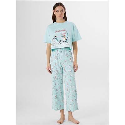 КОМПЛЕКТ ЖЕНСКИЙ (ФУТБОЛКА, БРИДЖИ) 592444