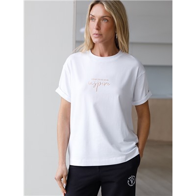 Футболка из премиального хлопка с авторским принтом