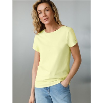 Базовая футболка полуприлегающая из премиального хлопка с эластаном