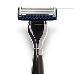 Набор DORCO РАСЕ-7 ЭКСКЛЮЗИВ (2 предмета) (станок + 5 кассет) в подарочной упаковке