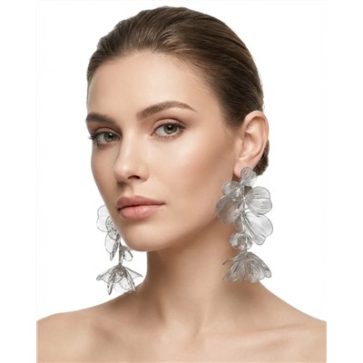 Стильные серьги