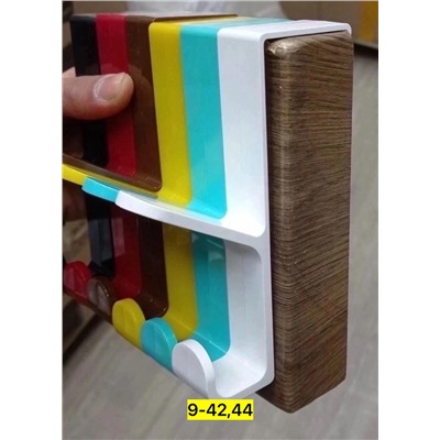 вешалка на дверь , батарею