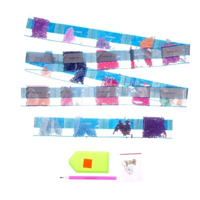 Алмазная мозаика с полным заполнением на подрамнике «Космическая девушка», 20×30 см