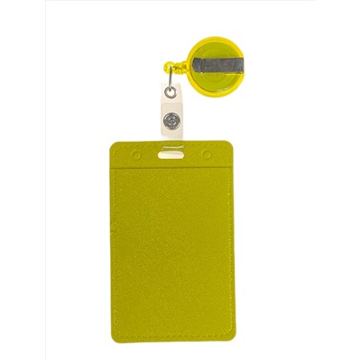 Бейдж с лентой на рулетке вертикальный, цвет желтый