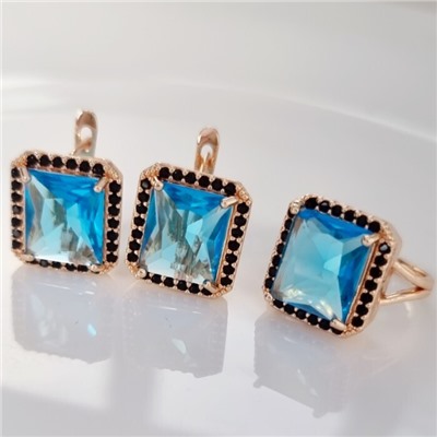 Комплект ювелирной бижутерии коллекция "Дубай" серьги и кольцо 17 р, покрытие позолота, вставка: фианиты, цвет: голубой и черный, арт.215.364-17