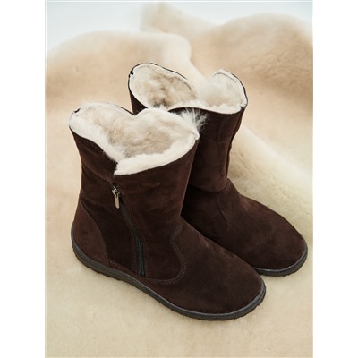 Полусапоги женские шоколадные замшевые с замком на литой подошве