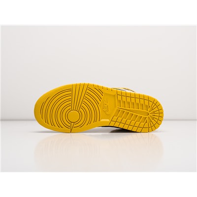 Кроссовки Nike Air Jordan 1 Mid