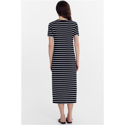 Платье женское MARK FORMELLE, 1043008