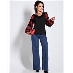 Блузка черная трикотажная с кружевными рукавами