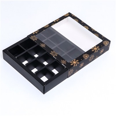 Коробка под 16 конфет «Новогодняя», 17.5×17.5×3.5 см