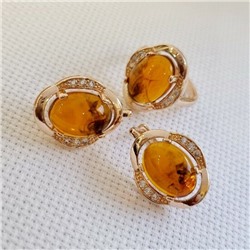 Комплект ювелирной бижутерии коллекция "Дубай",серьги и кольцо покрытие позолота, вставка: янтарь и фианиты, р-р 18, 8200, арт.216.360-18