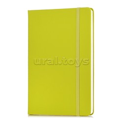 Записная книжка A5 (140 ммx205 мм) 160 стр, кремовая бумага 70 г/м² в клетку, печать в 1 краску, твердая обложка из искусственной кожи с покрытием Soft Touch, вертикальная резинка, закругленные уголки, 1 ляссе, в термоусадочной пленке, салатовая