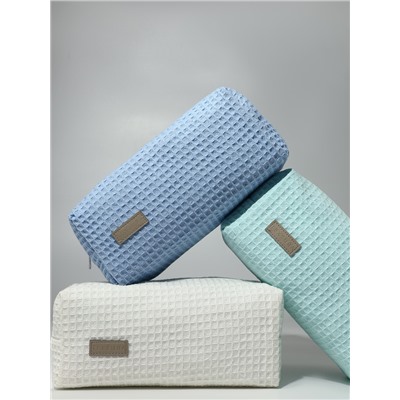 Косметичка женская на молнии TEXTURA, объёмная, большая, мягкая, голубая