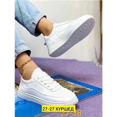 кроссовки