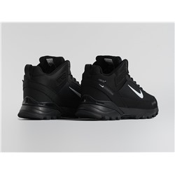 Зимние кроссовки Nike Rivah