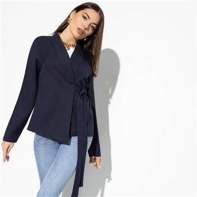 Жакет, Манеры очарования