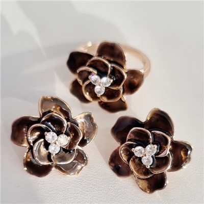 Комплект ювелирная бижутерия коллекция  "Дубай" серьги и кольцо 18 р, покрытие: позолота, вставка: витражная эмаль черного цвета, арт.313.118-18