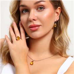 Комплект ювелирной бижутерии серьги, кулон и кольцо 17 р, покрытие: посеребрение, вставка: фианит, цвет: желтый, арт.213.899-17