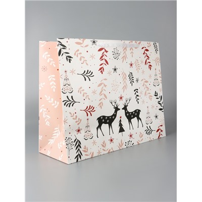 Пакет подарочный новогодний ламинированный горизонтальный «Праздник в лесу», 49×40×19 см