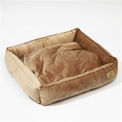 Лежанка для кошек и собак велюровая Pet Lab, 55×50×15 см, бежевая