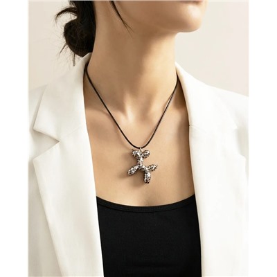 Кулон на шнурке