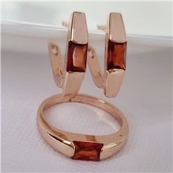 Комплект ювелирной бижутерии коллекция "Дубай" серьги и кольцо 17 р, покрытие позолота, вставка: фианиты, цвет: оранжево-красный, арт.215.382-17