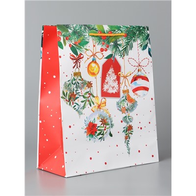 Пакет подарочный новогодний «Ёлка с украшениями », 26×32×12 см