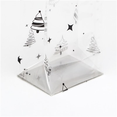 Пакет подарочный новогодний с жёстким дном, прозрачный с ёлками, 6×8×30 см