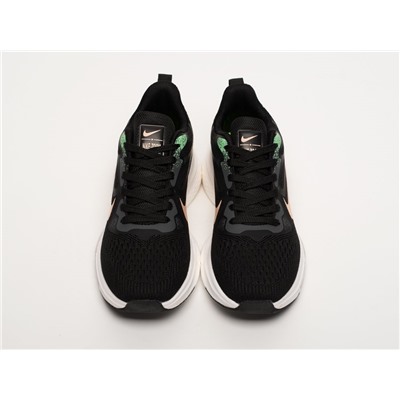 Кроссовки Nike