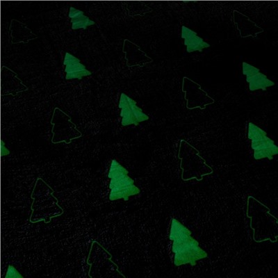 Плед с рукавами светящийся в темноте «Этель. Елочки», 150×200 см, плотность 220 г/м²